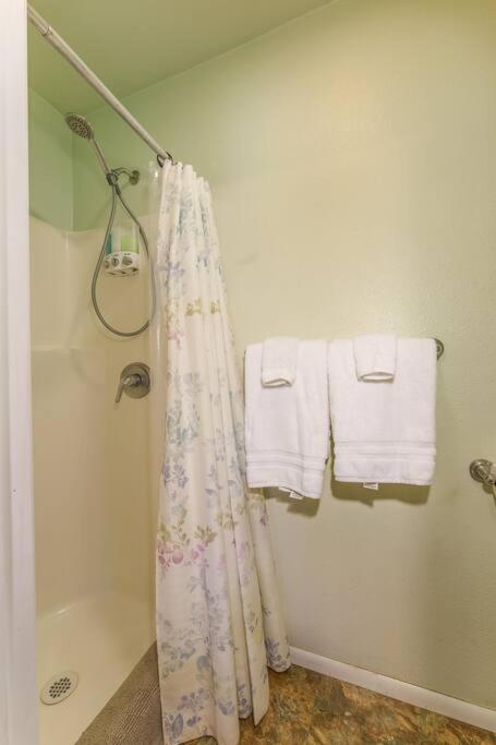 אוקהורסט Acorn Cottage - Hidden Gem In Green Heaven, Getaway To Bass Lake & Yosemite מראה חיצוני תמונה